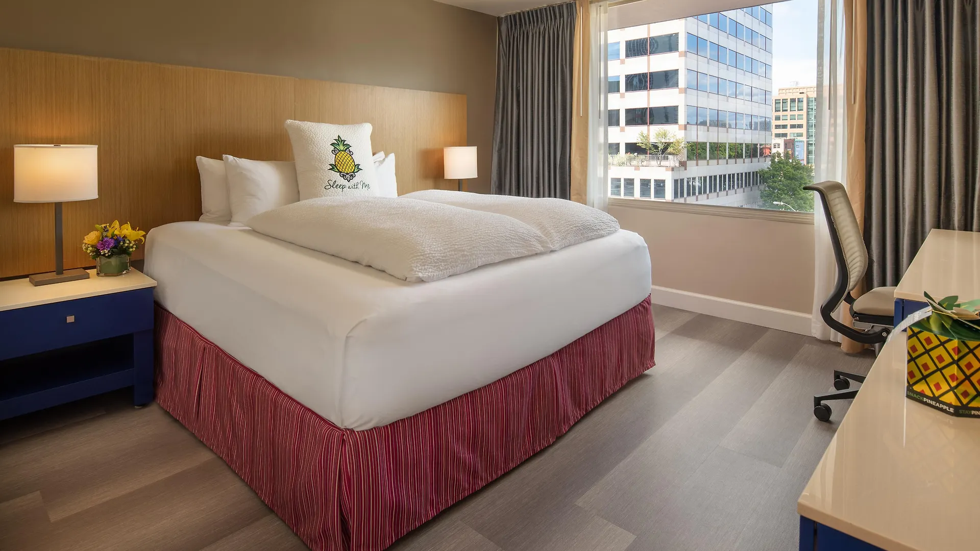 Staypineapple, Hotel Rose, Downtown Портленд