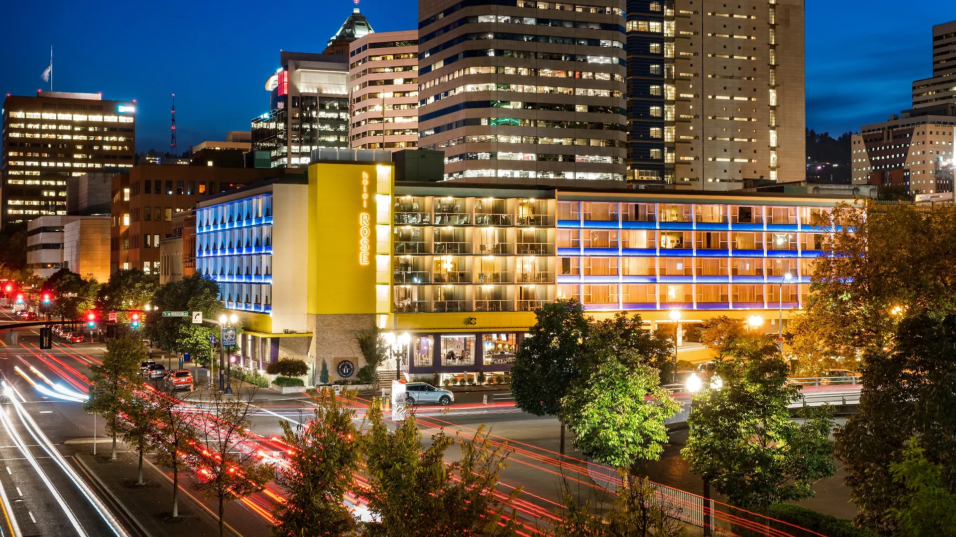 Контакты Staypineapple, Hotel Rose, Downtown Portland