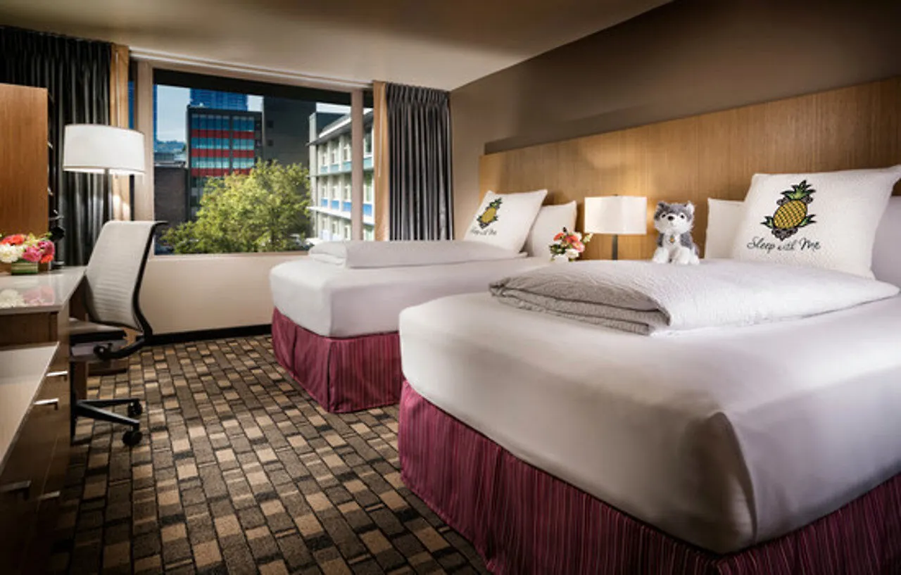 Staypineapple, Hotel Rose, Downtown Портленд