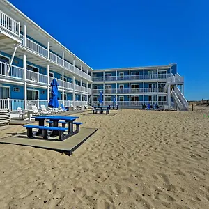  Apartment Bright Ocean Escape With Direct Access! United States